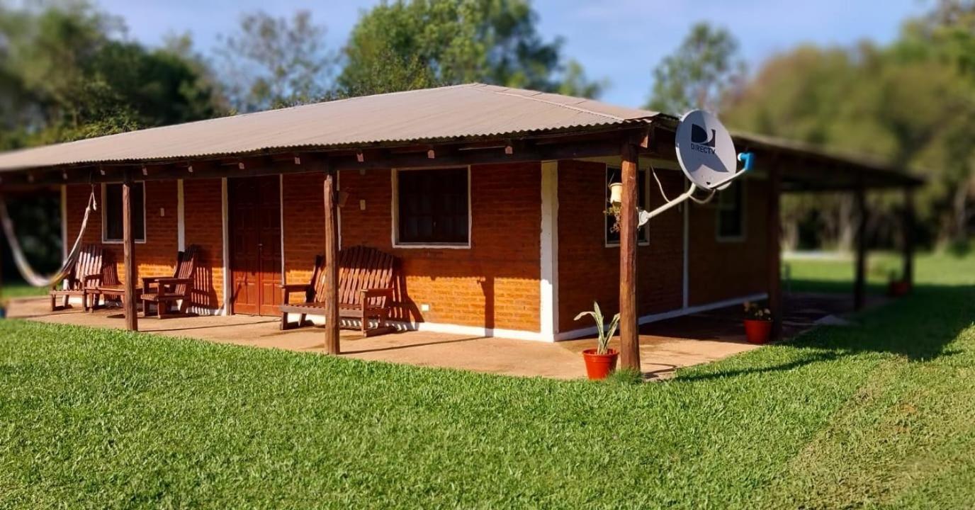 Cabana Ibera Colonia Carlos Pellegrini  Buitenkant foto